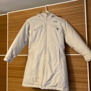 Girls North Face Parka long off-white Girls size M